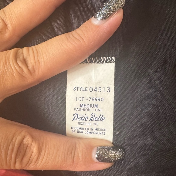 Vintage Black with Lace Trim Dixie Belle Slip Size Medium Length 31 - Picture 4 of 7